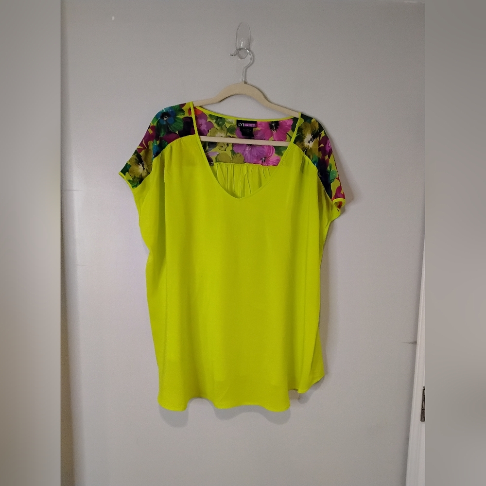 Yellow Green Boxy Short Sleeve Blouse